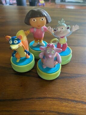 Dora the Explorer Stamps